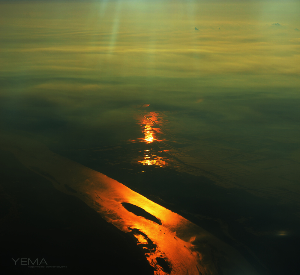 Ƭ 040.jpg