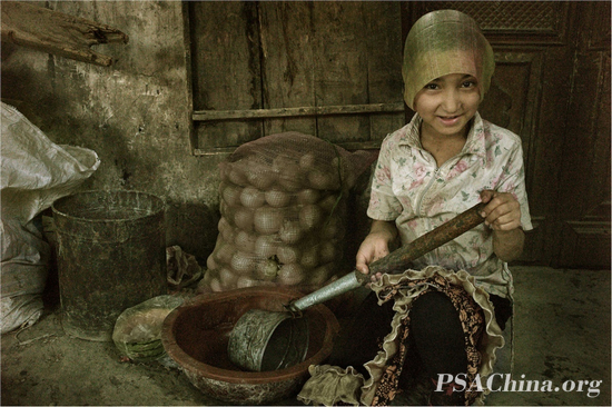 02.ƷСɯLittle girl.jpg