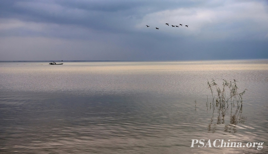 11.˽Ʒ̫ۢ Solitary boat in Taihu Lake .jpg