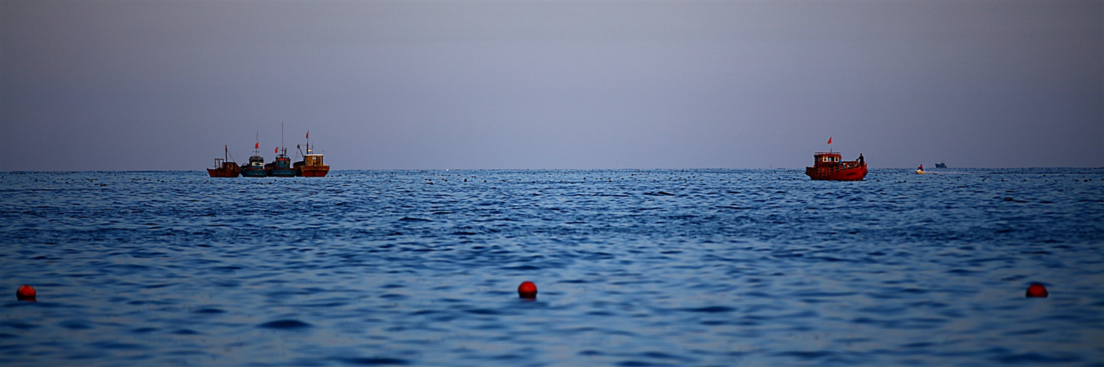 psbCAW7F0EG.jpg