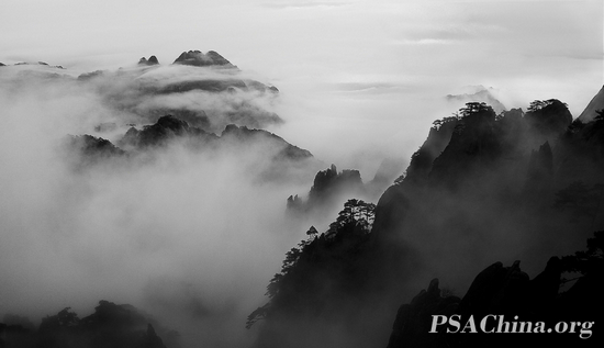 07.H.M.SPAƷԶɽLook at Yellow Mountain.jpg