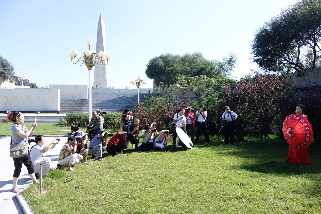 DSC05807-09.jpg