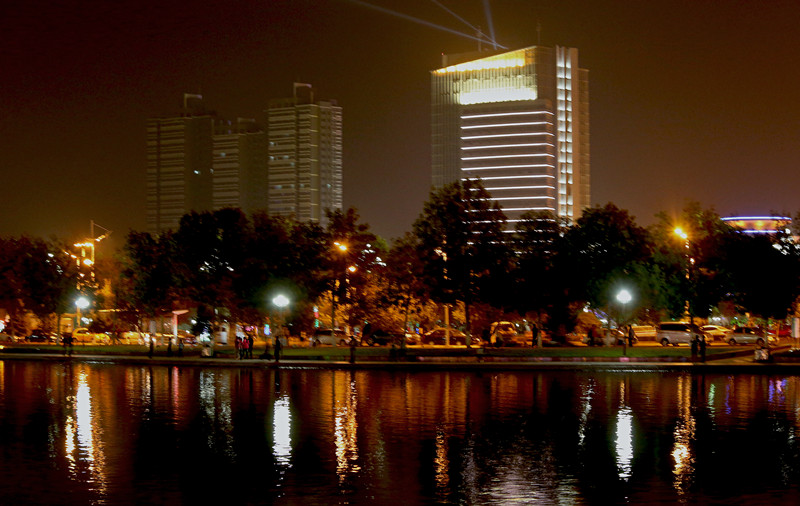 DH6A08391_.jpg