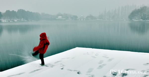 02.FIPAͭƷϲѩLike the snow.jpg