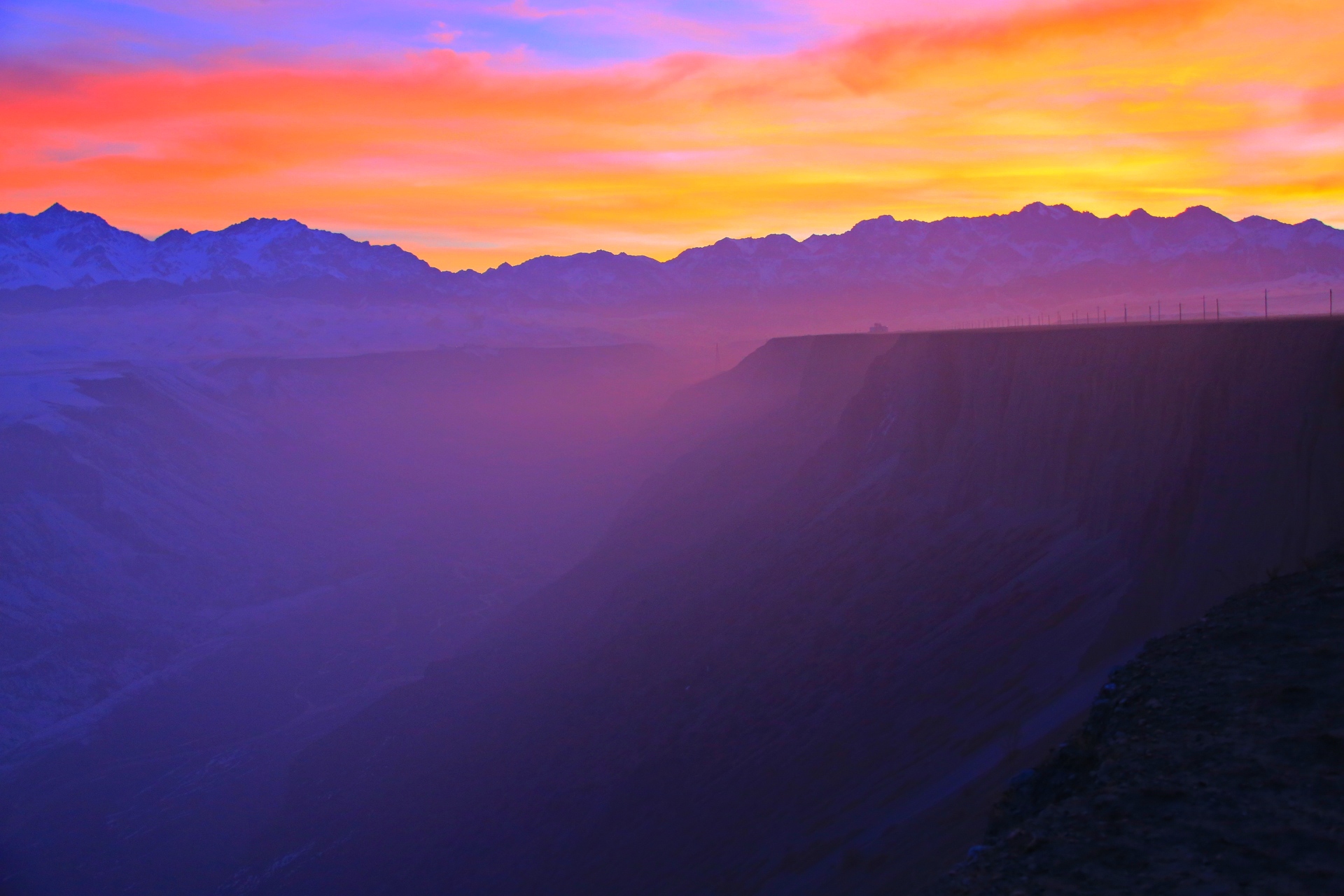 050C0429-t.jpg