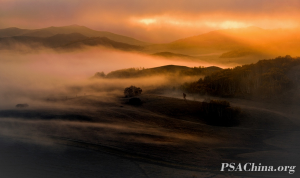 09.¦ƷɽСclouds in the mountains.jpg