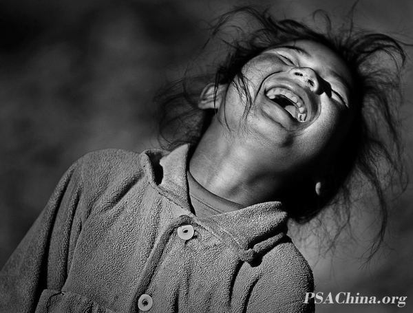 03.ѧFSS㽱ƷͯĻЦCHILDHOOD LAUGHTER.jpg