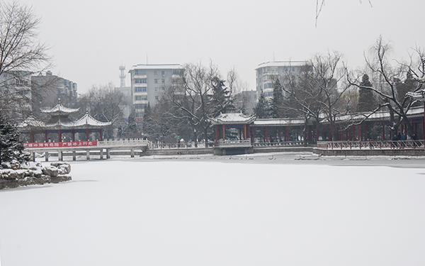 201426յһѩƬ 0491.jpg