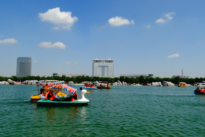 DSC00512_.jpg