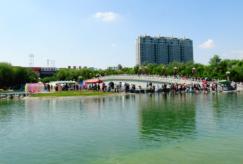 DSC00522_.jpg