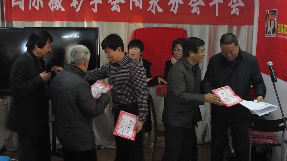 02.jpg