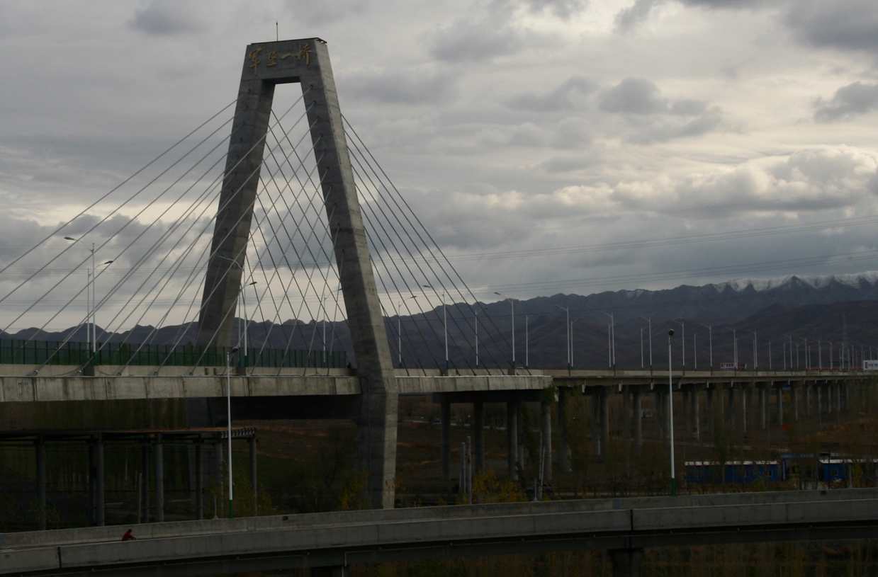 Ƭ 010_1.jpg