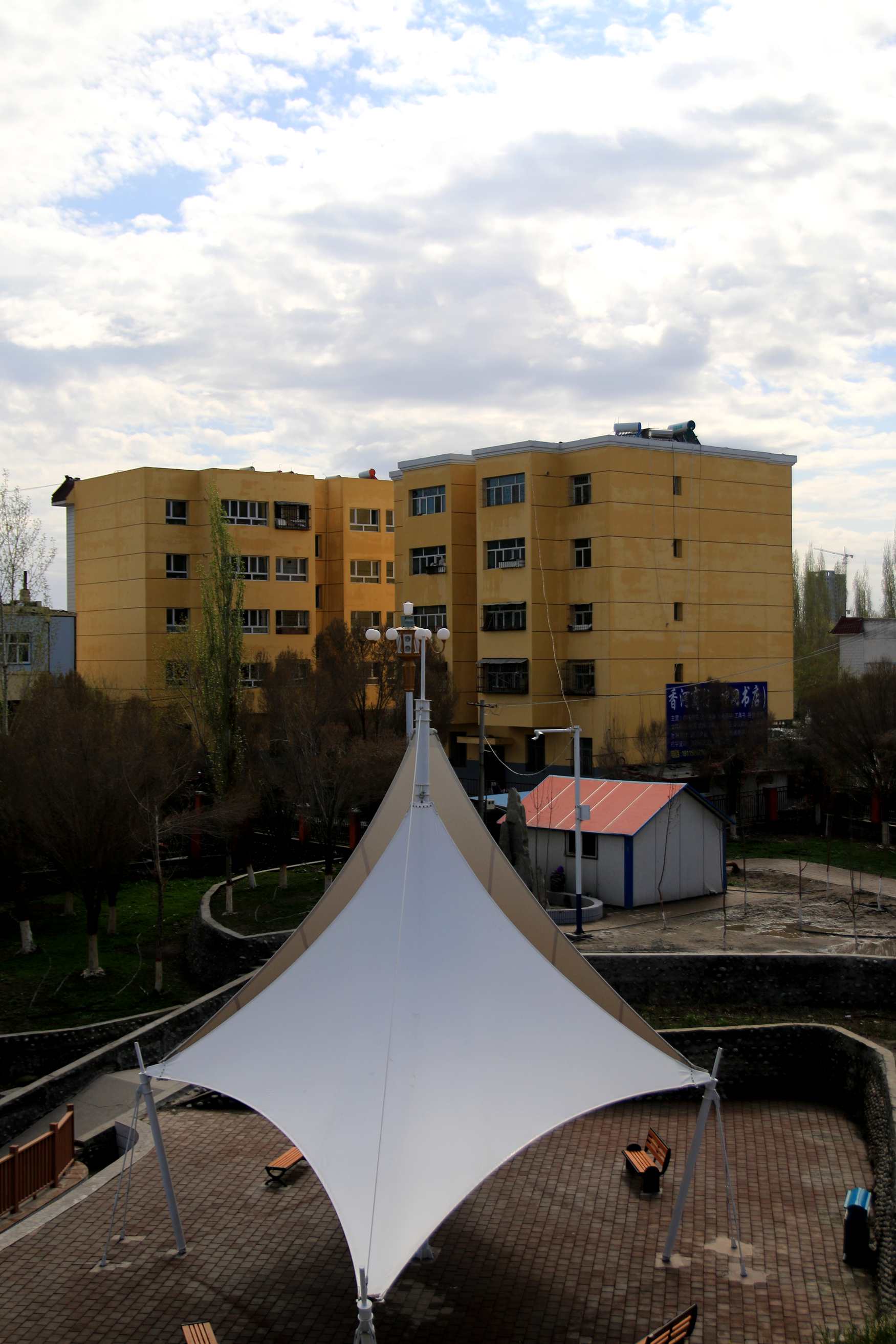 IMG_0370_.jpg