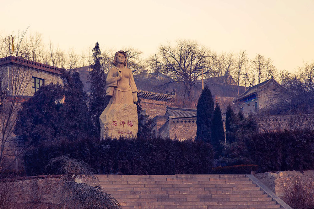 _N0P2596.jpg