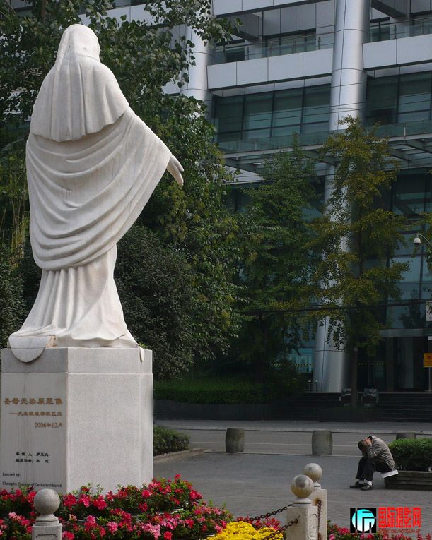 8P1030681''.jpg