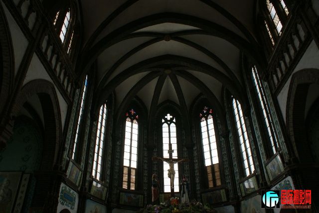 121d1c5fcd1g214.jpg