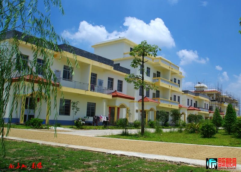 000A2714.jpg
