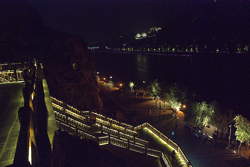 DSC_111900.jpg