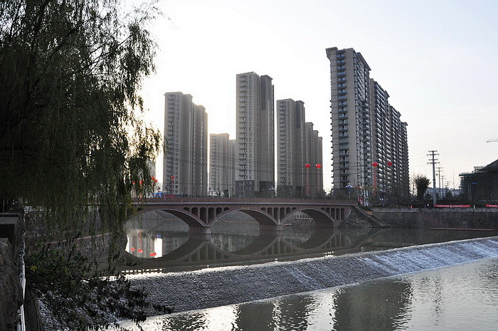DSC_0030AB.jpg