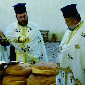 ީqɣʱBlessing Bread